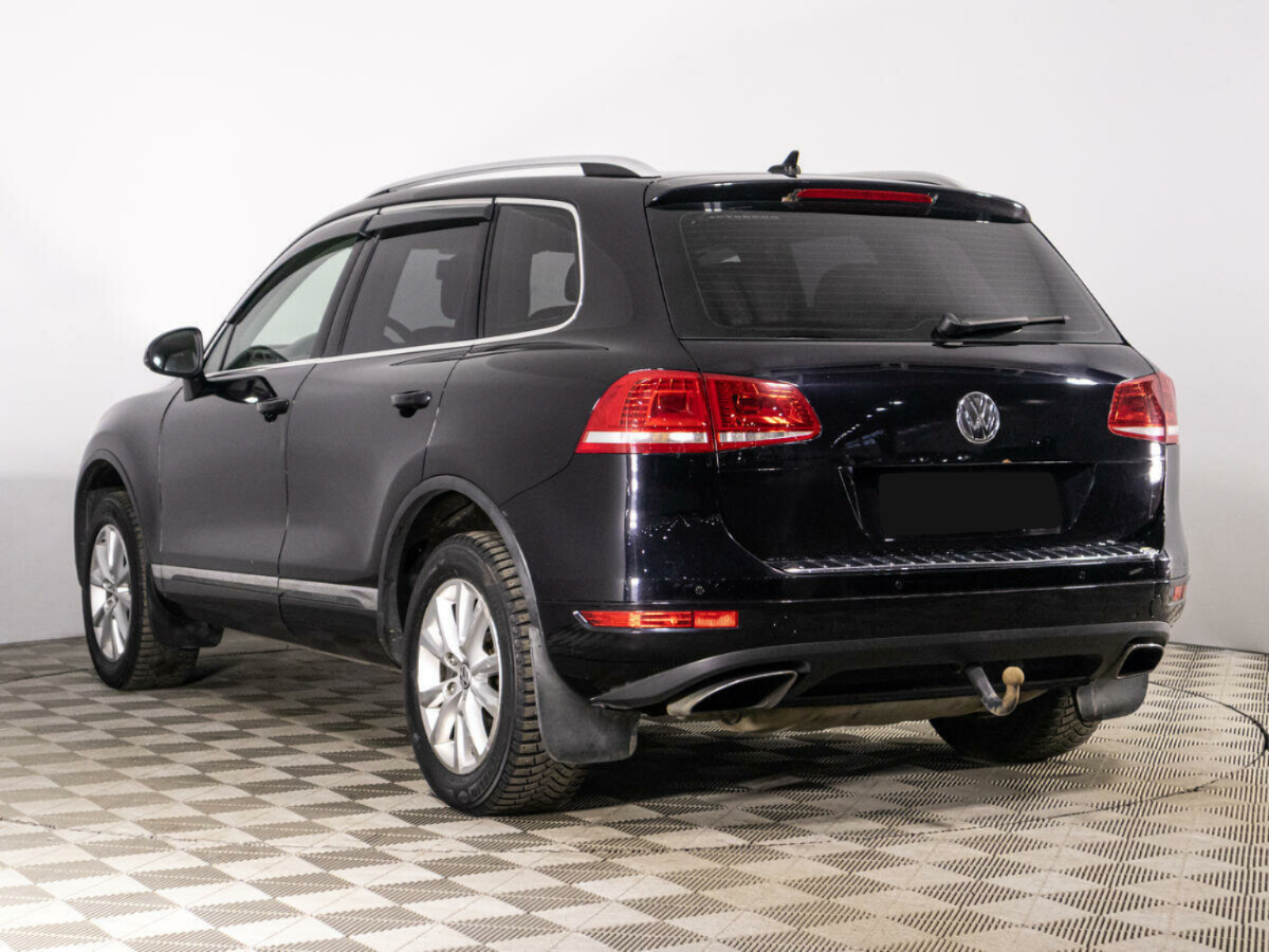 Volkswagen Touareg, 2012