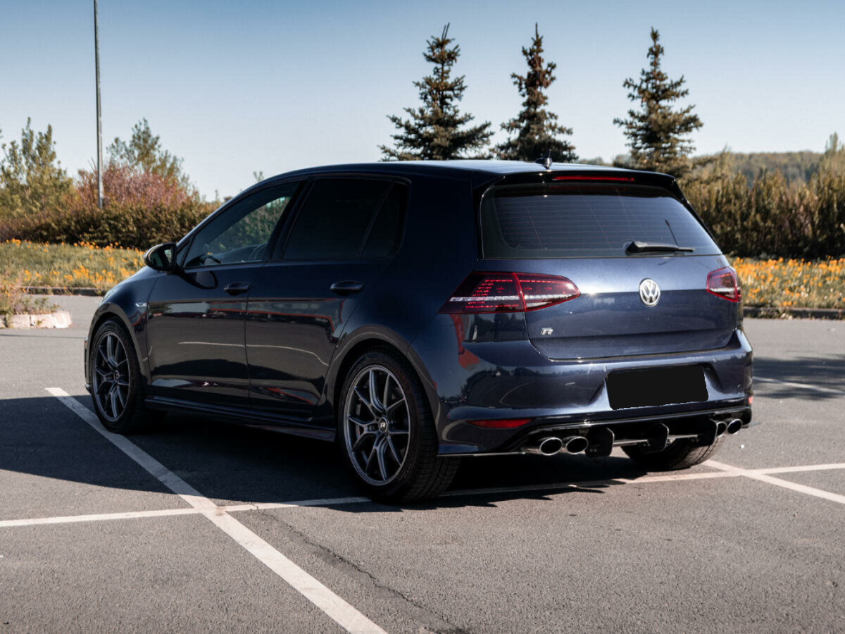 Volkswagen Golf R, 2014