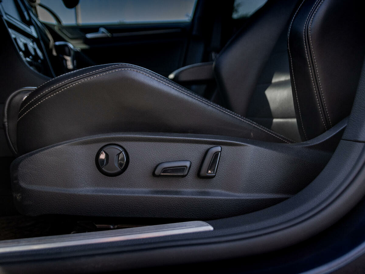 Volkswagen Golf R, 2014