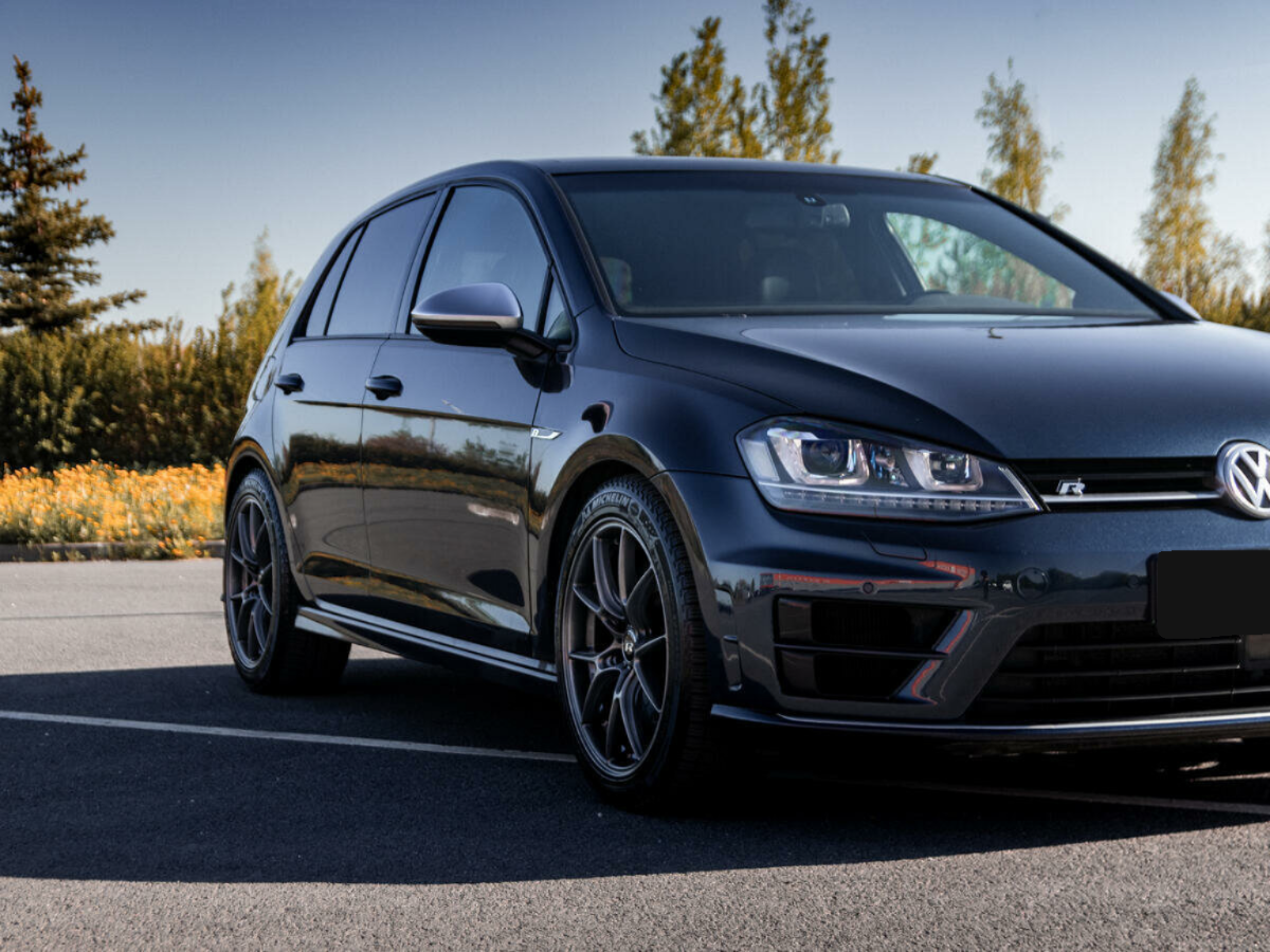 Volkswagen Golf R, 2014