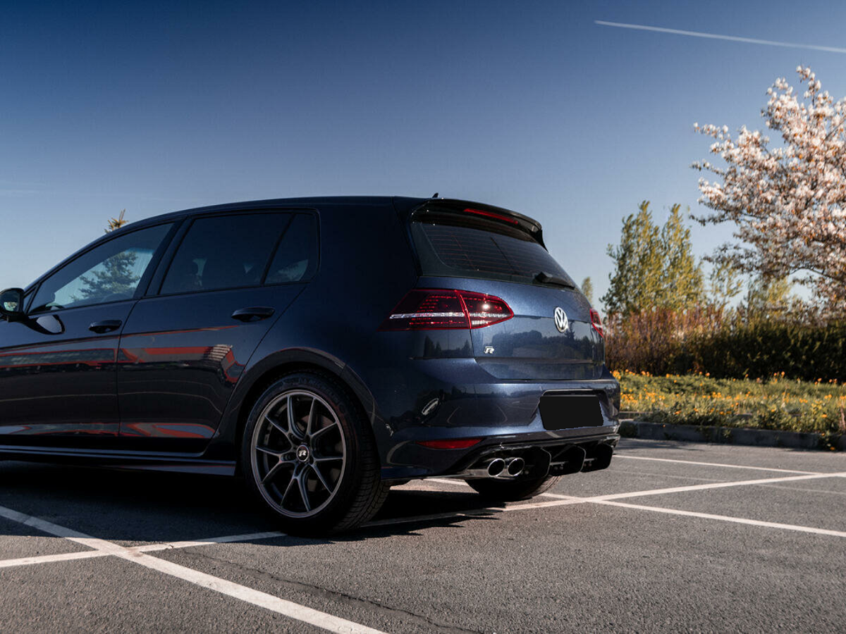 Volkswagen Golf R, 2014