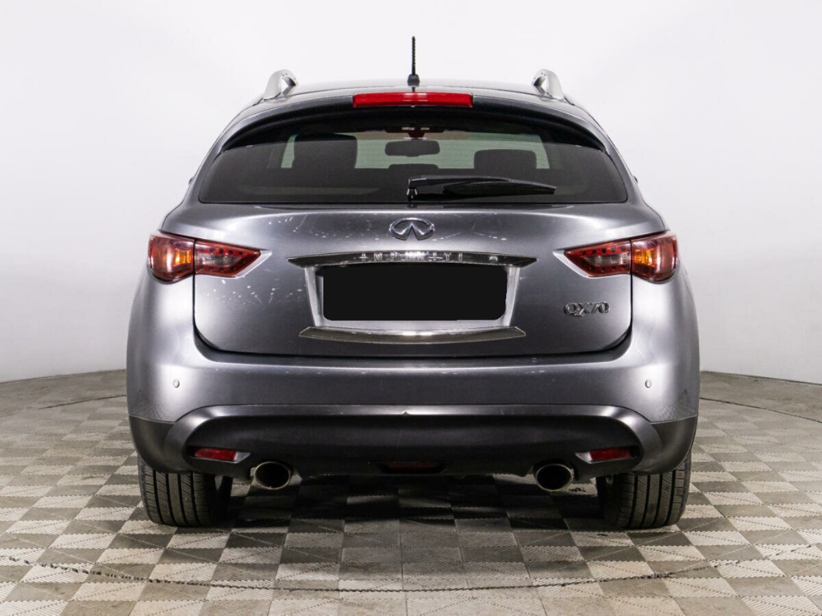 Infiniti QX70, 2016