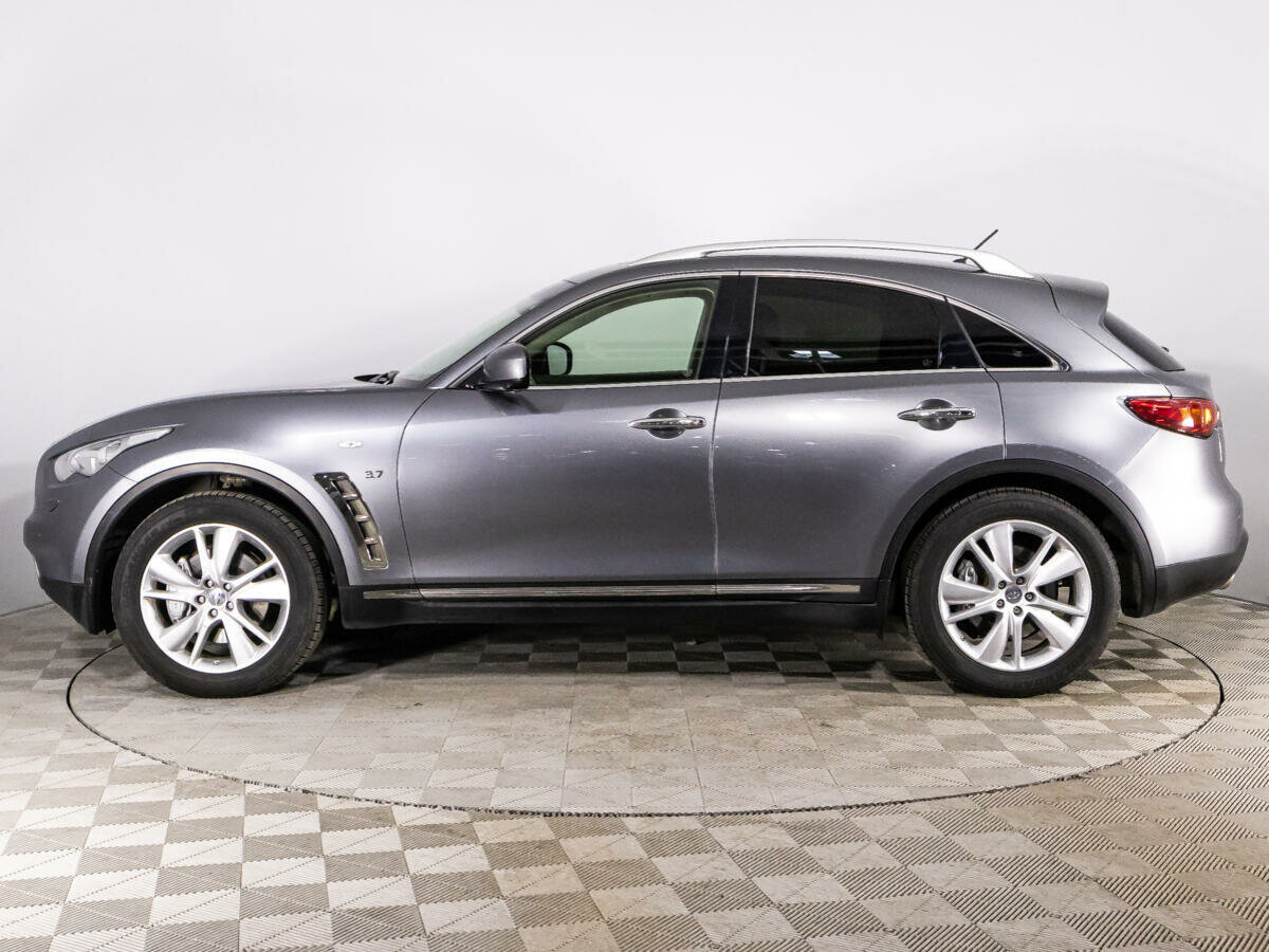 Infiniti QX70, 2016
