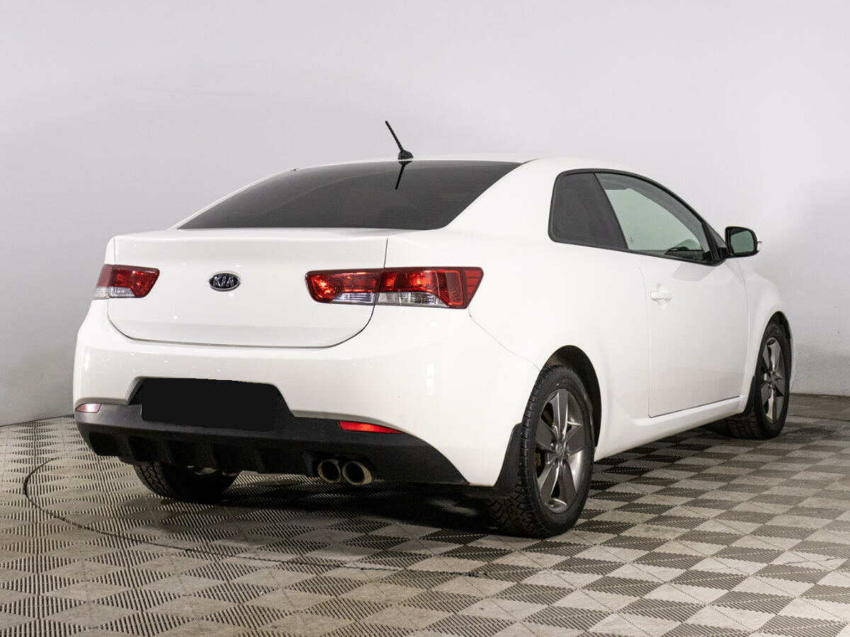 Kia Cerato Koup, 2011