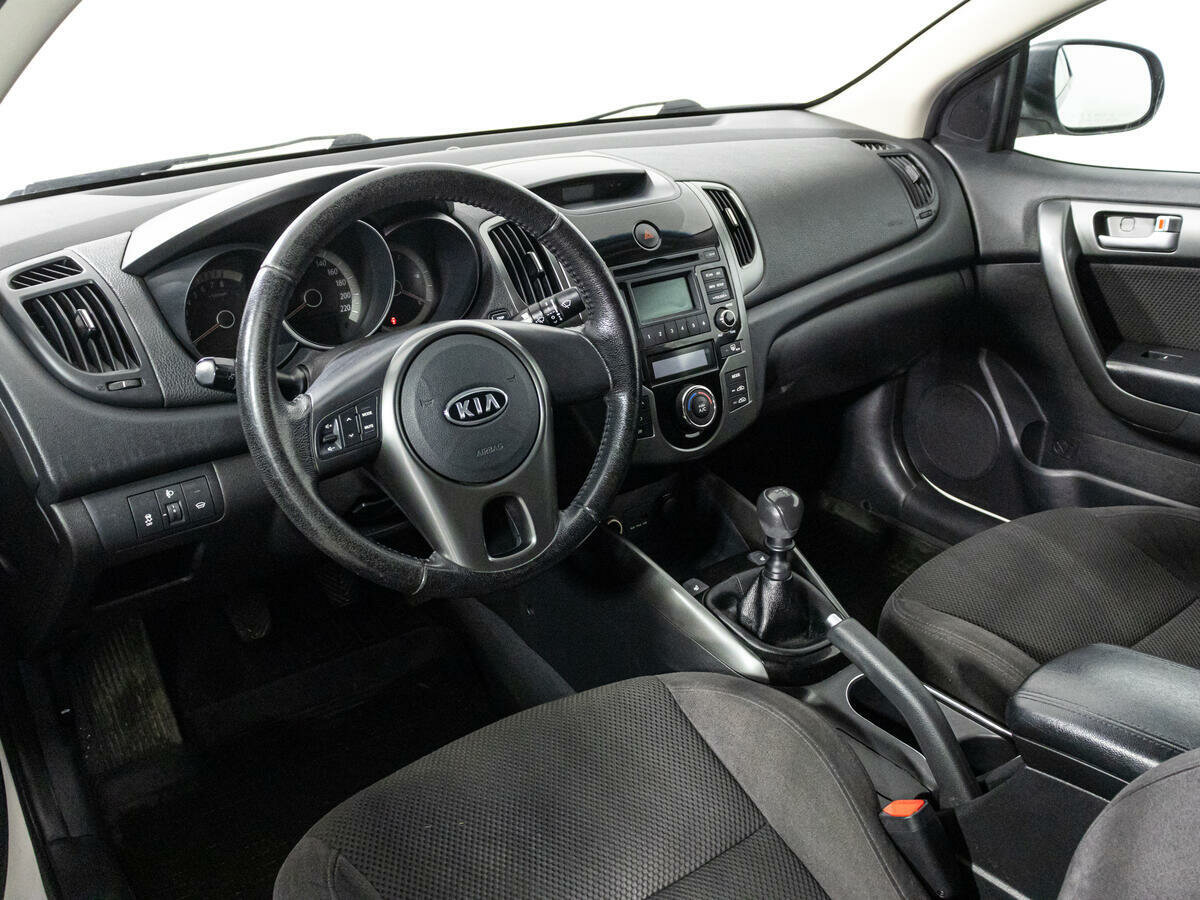 Kia Cerato Koup, 2011