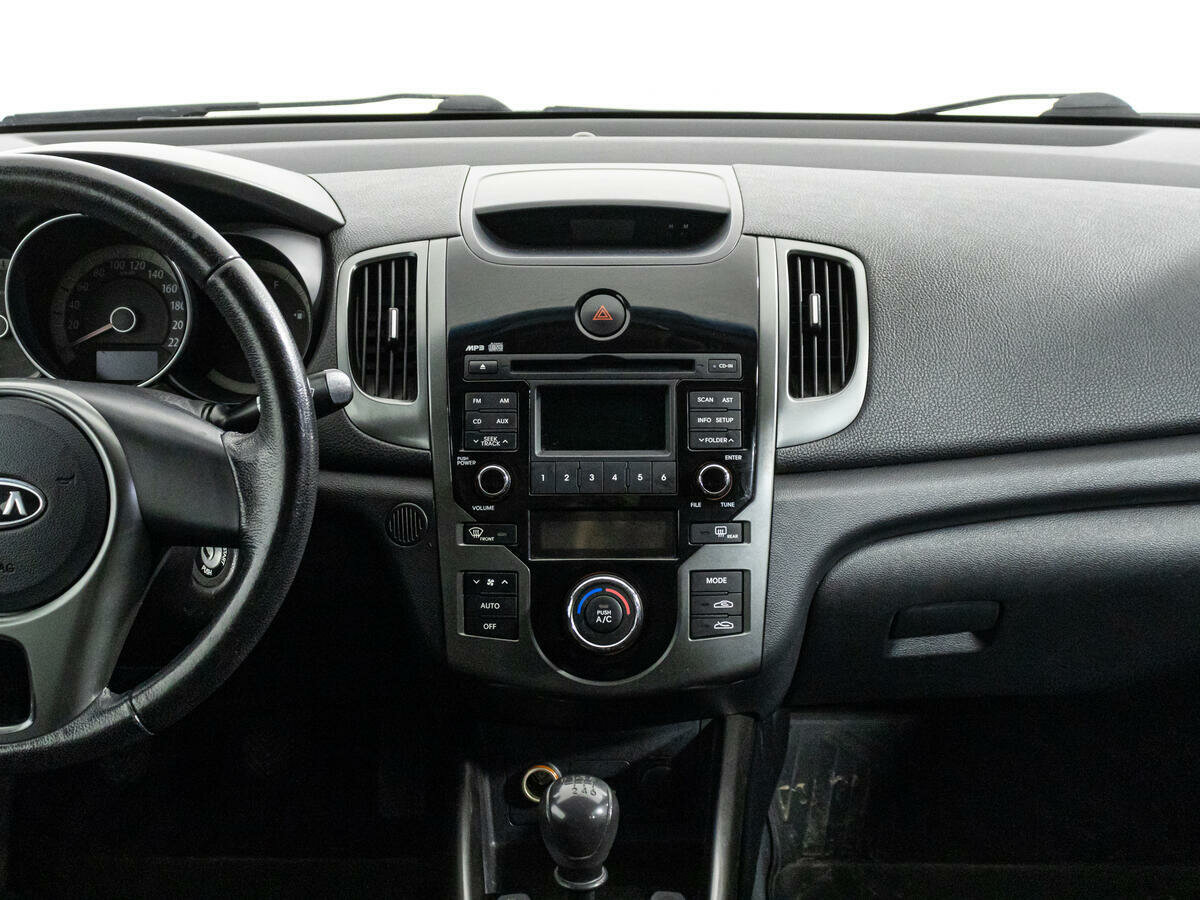 Kia Cerato Koup, 2011