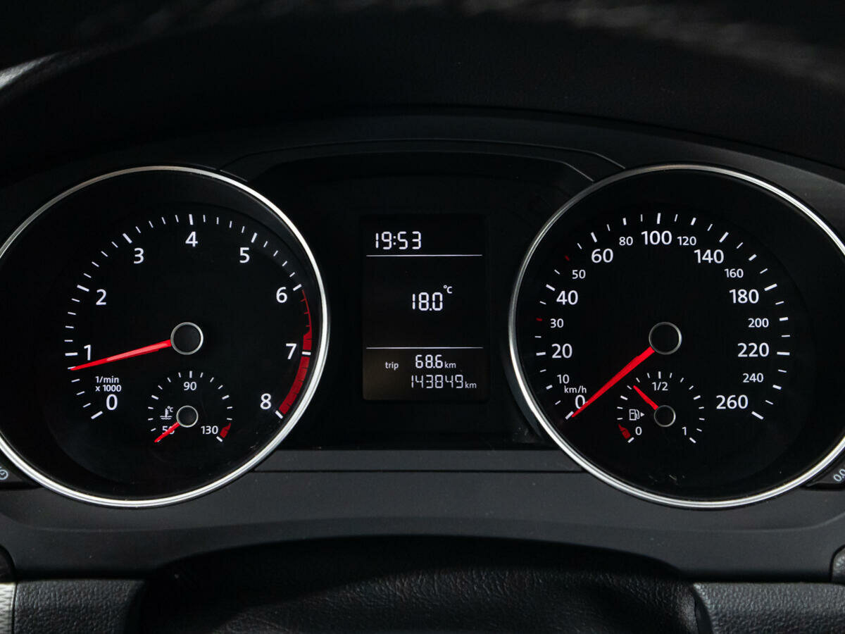 Volkswagen Jetta, 2015