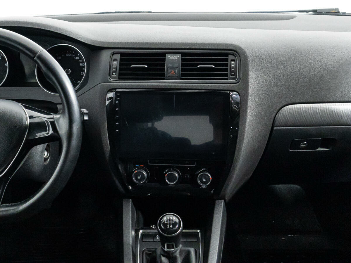 Volkswagen Jetta, 2015