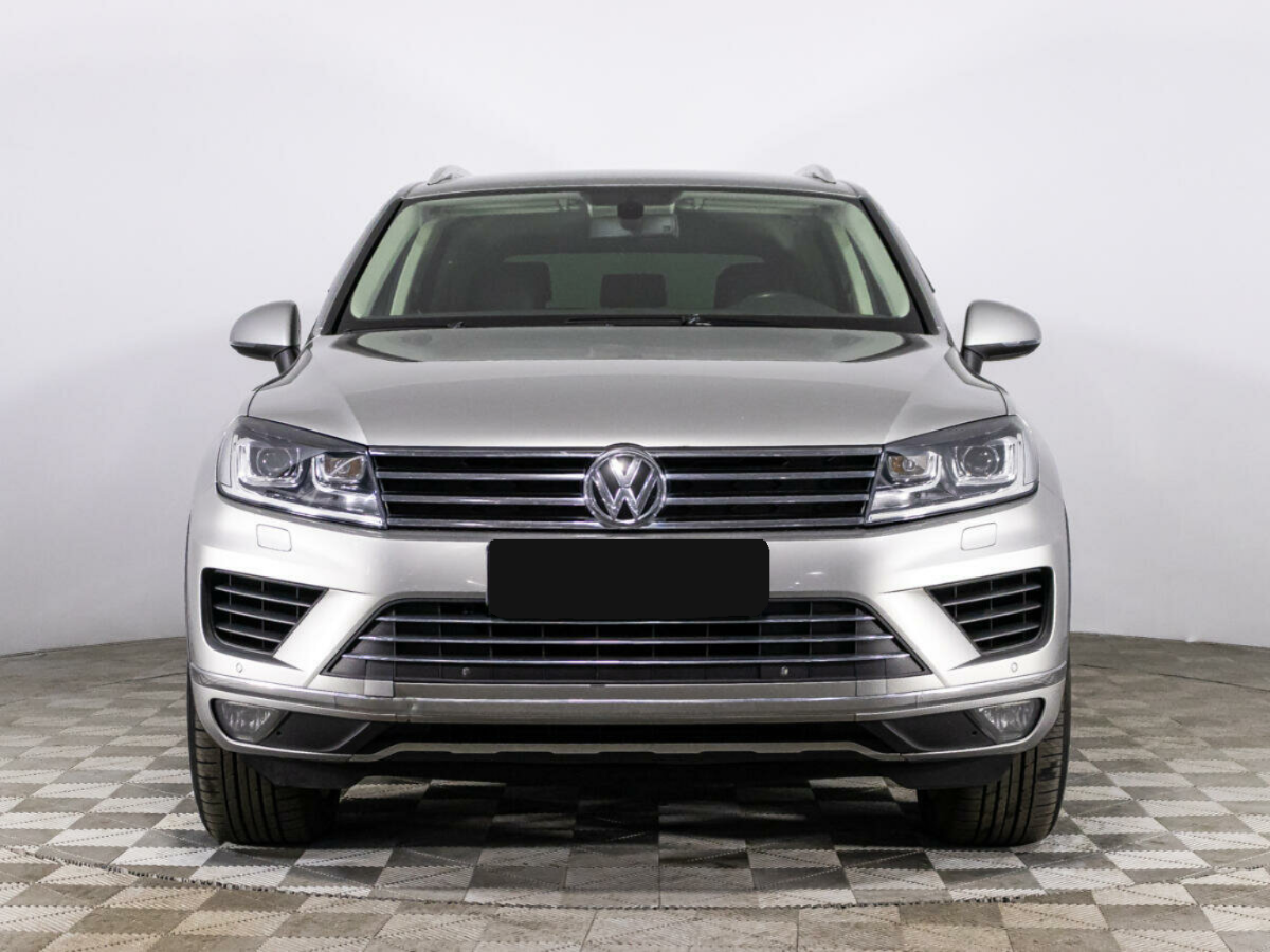 Volkswagen Touareg, 2015