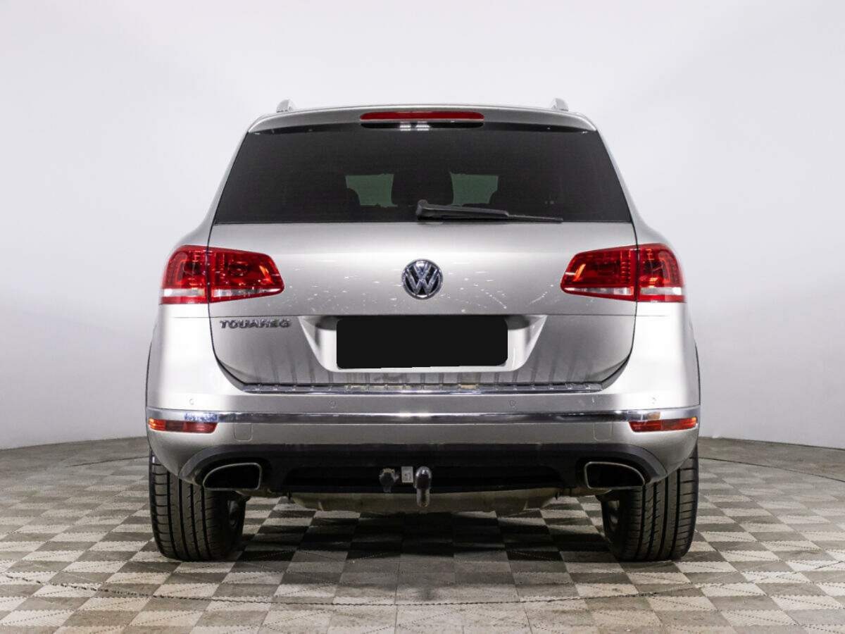 Volkswagen Touareg, 2015