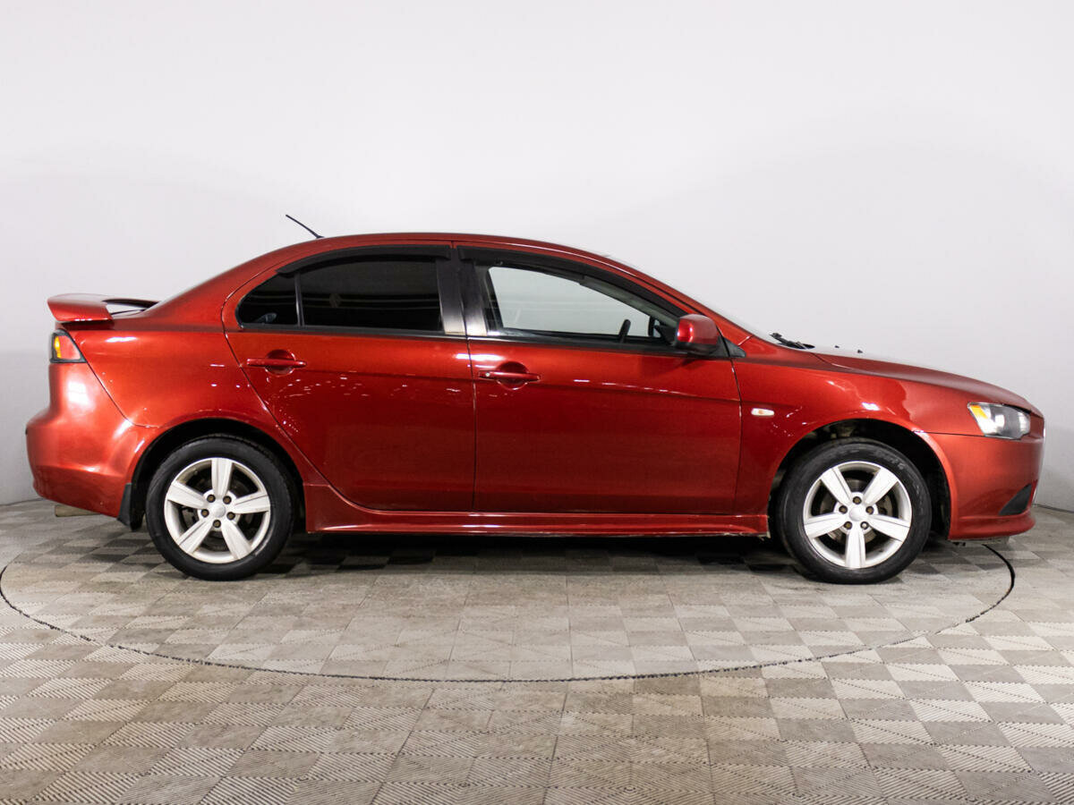 Mitsubishi Lancer, 2011