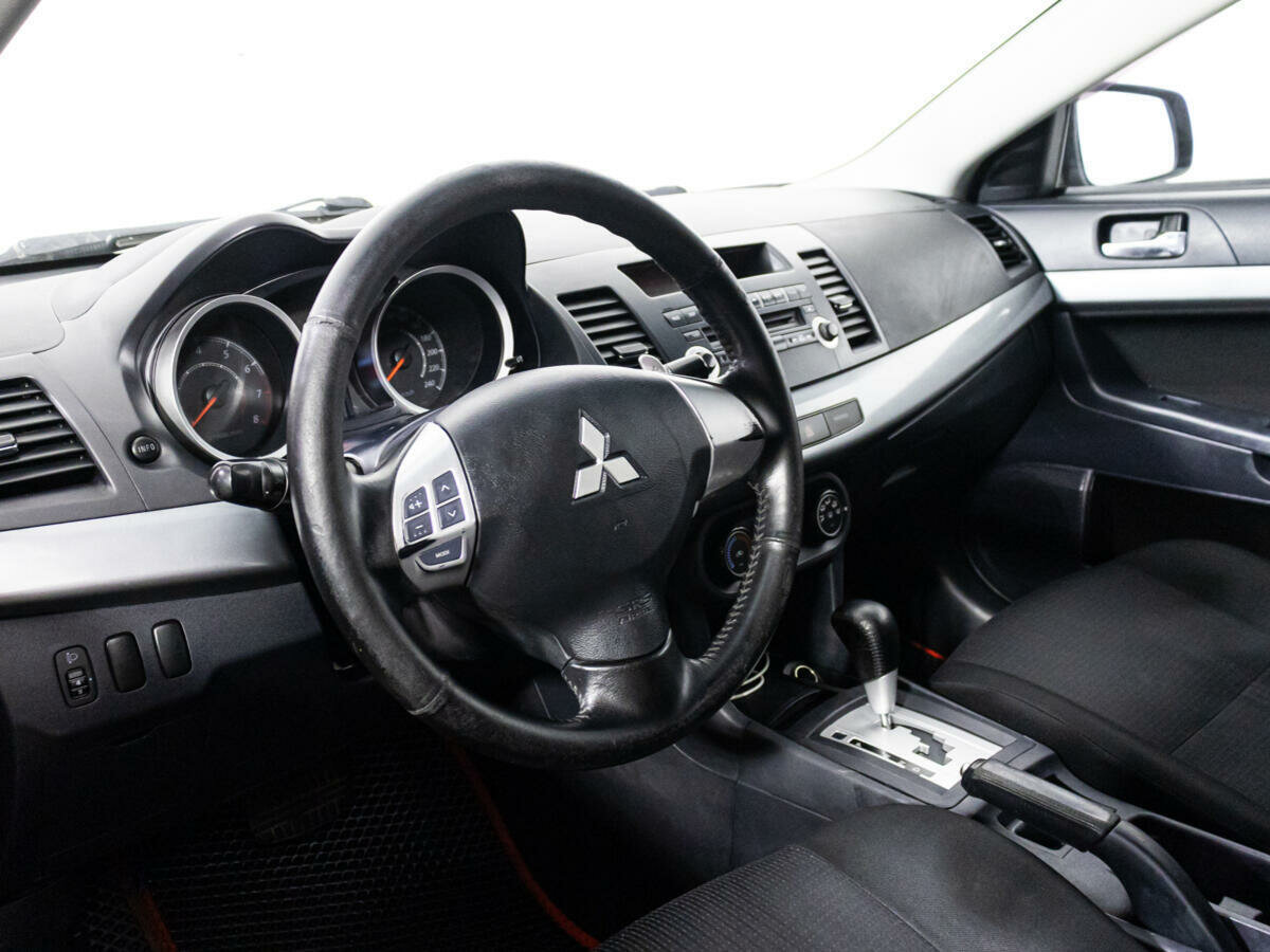 Mitsubishi Lancer, 2011