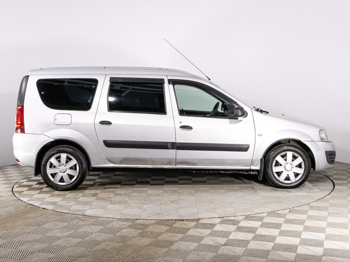 Lada (ВАЗ) Largus, 2015