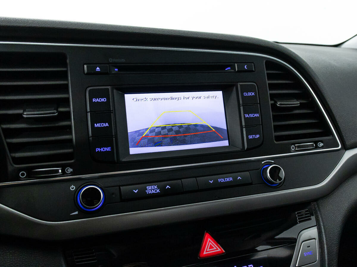 Hyundai Elantra, 2016