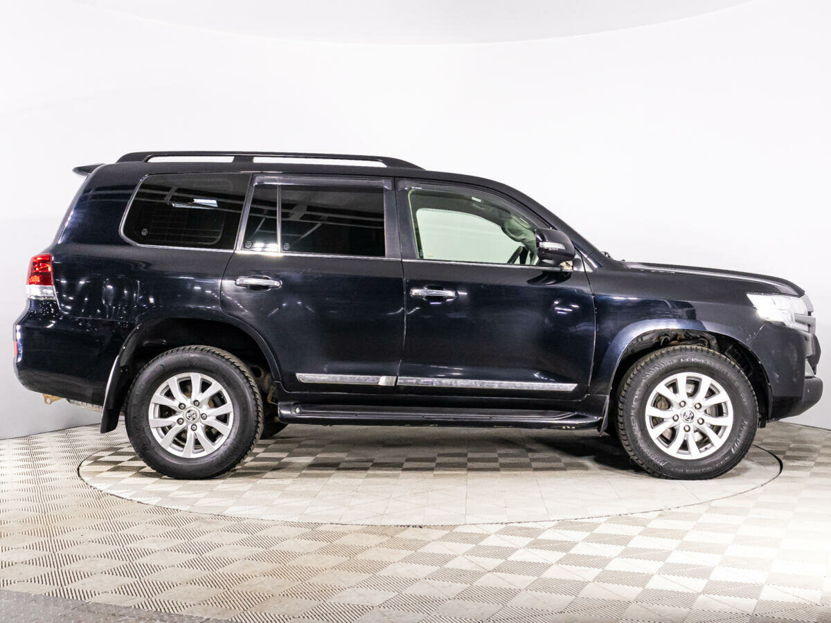Toyota Land Cruiser, 2016