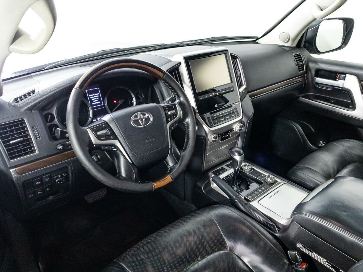 Toyota Land Cruiser, 2016