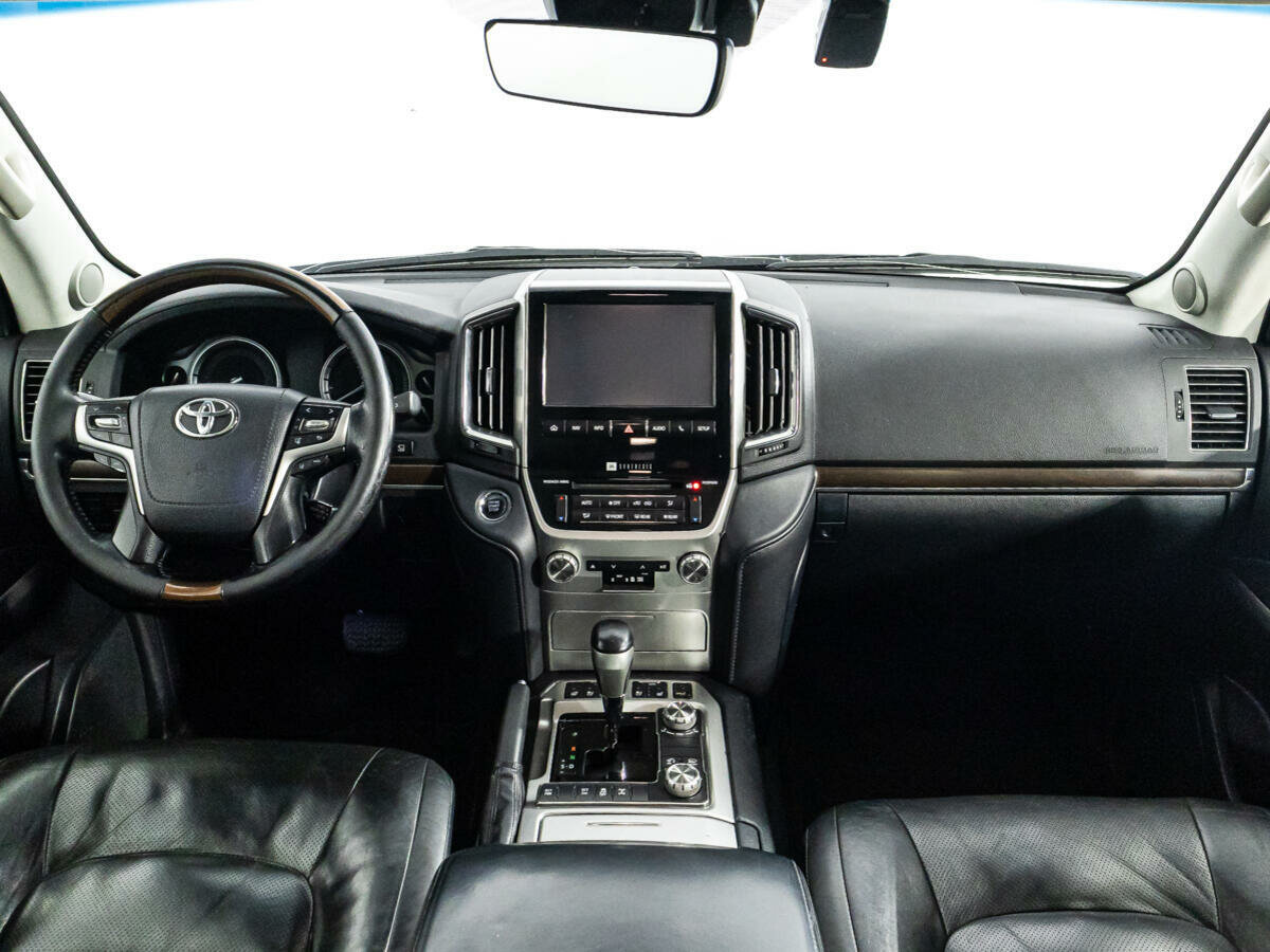 Toyota Land Cruiser, 2016