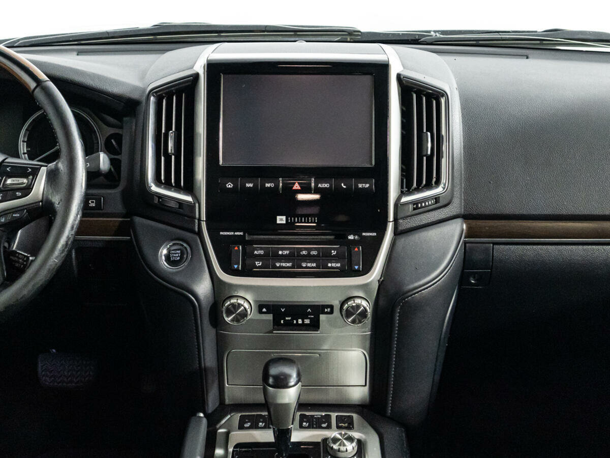 Toyota Land Cruiser, 2016