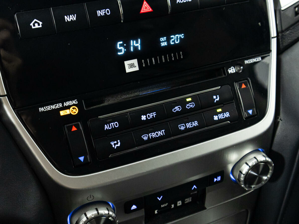 Toyota Land Cruiser, 2016