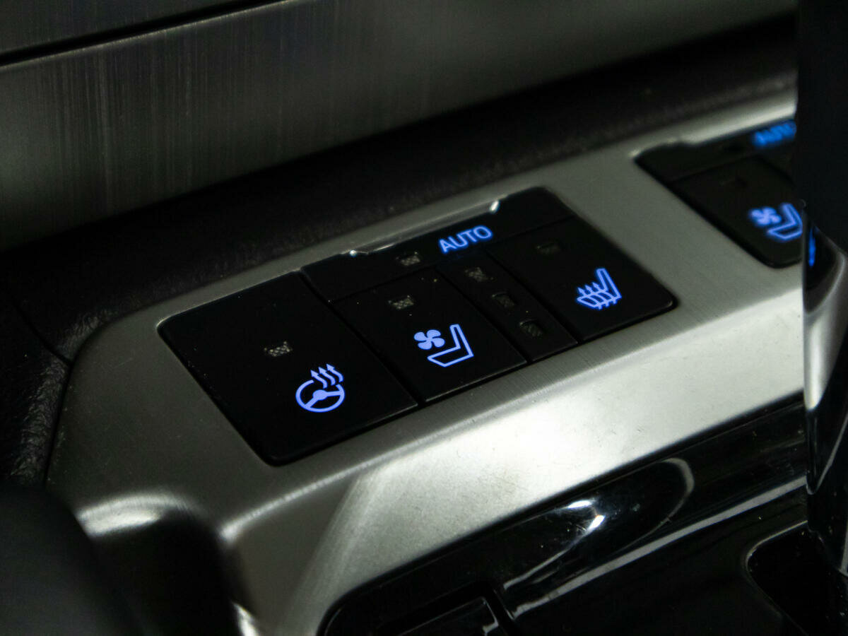 Toyota Land Cruiser, 2016