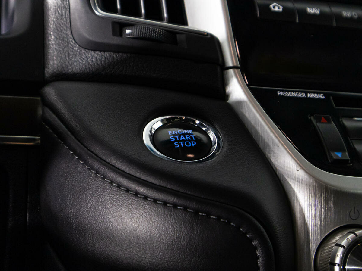 Toyota Land Cruiser, 2016