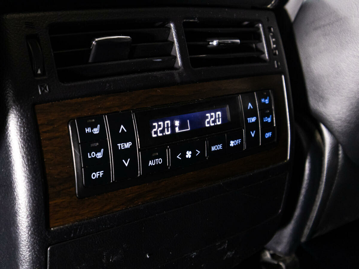 Toyota Land Cruiser, 2016