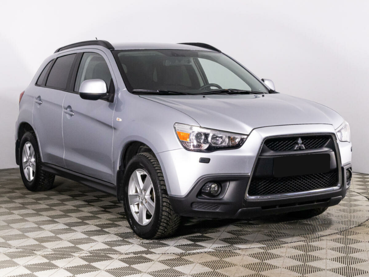 Mitsubishi ASX, 2011