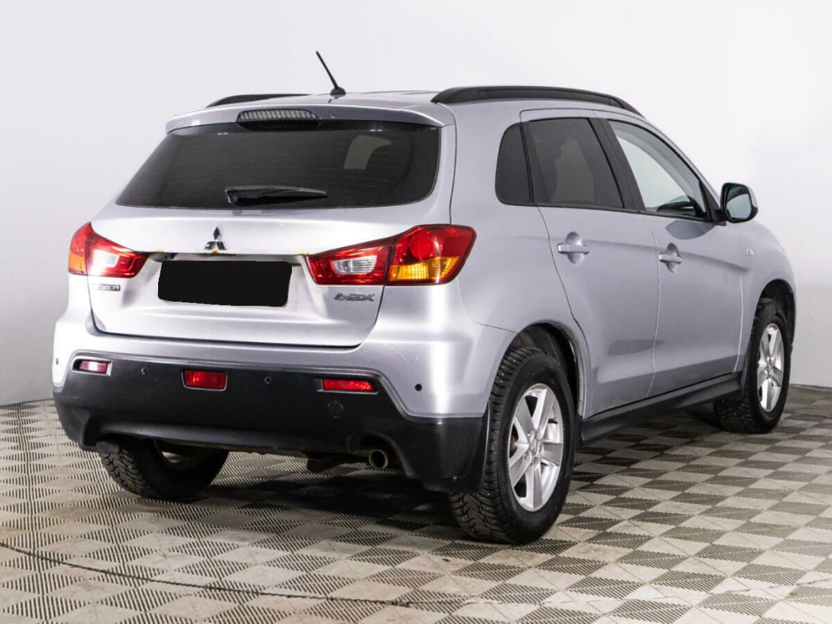 Mitsubishi ASX, 2011