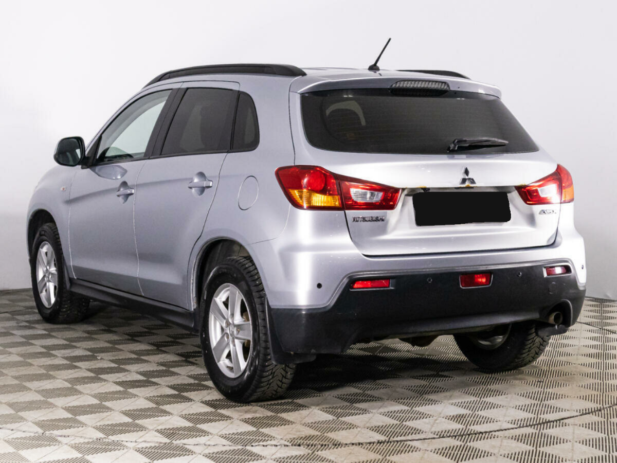 Mitsubishi ASX, 2011