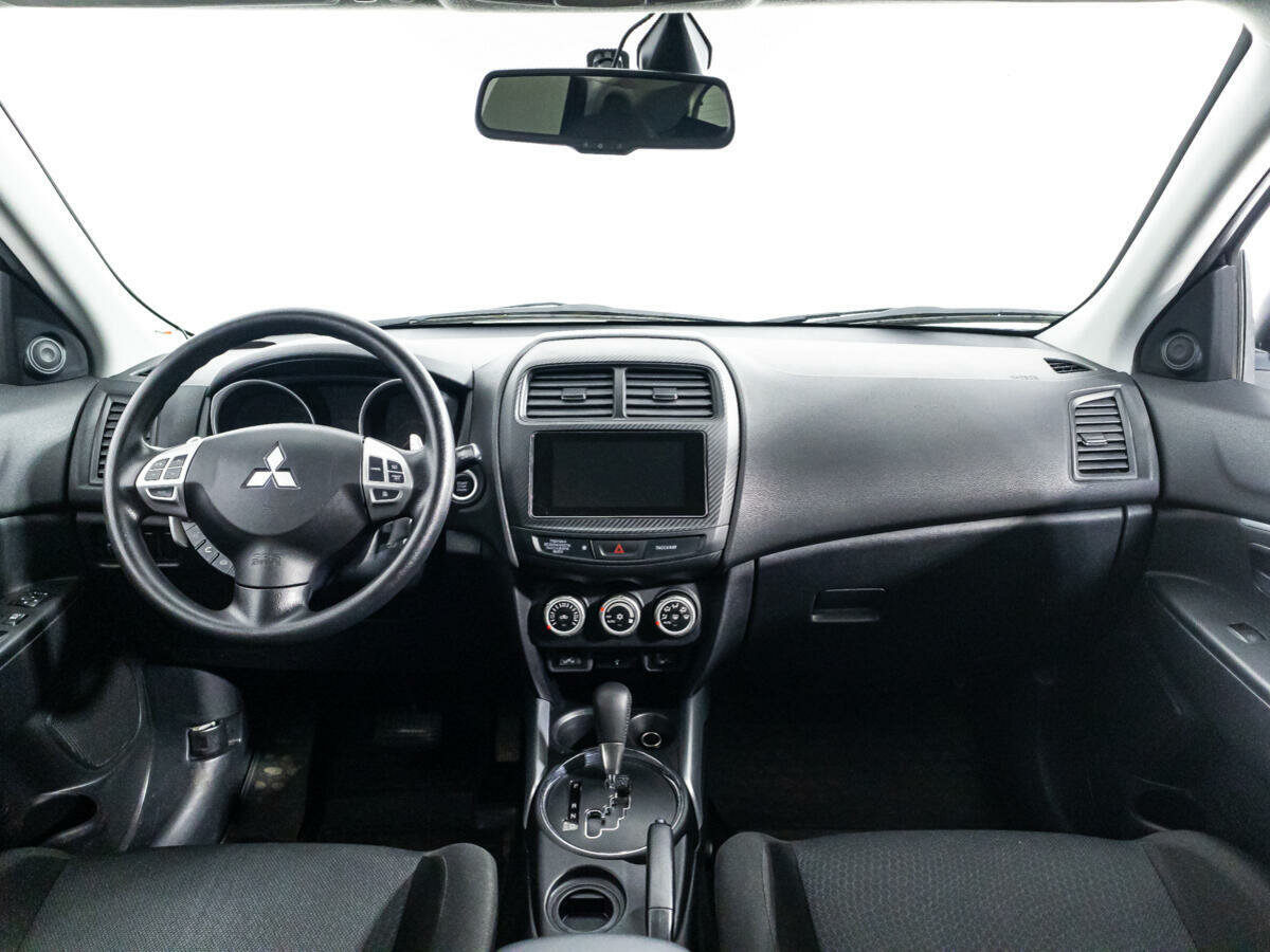 Mitsubishi ASX, 2011