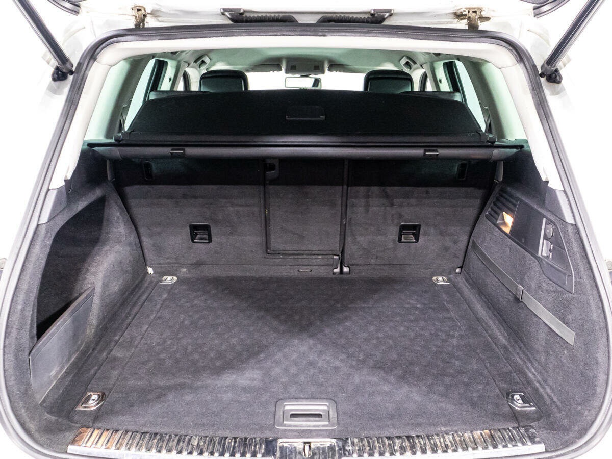 Volkswagen Touareg, 2013