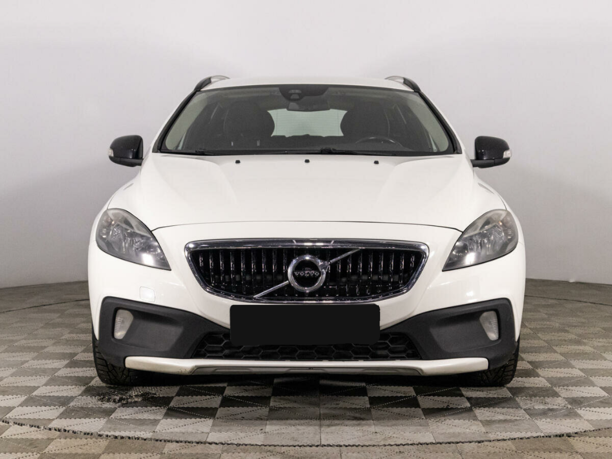 Volvo V40 Cross Country, 2013