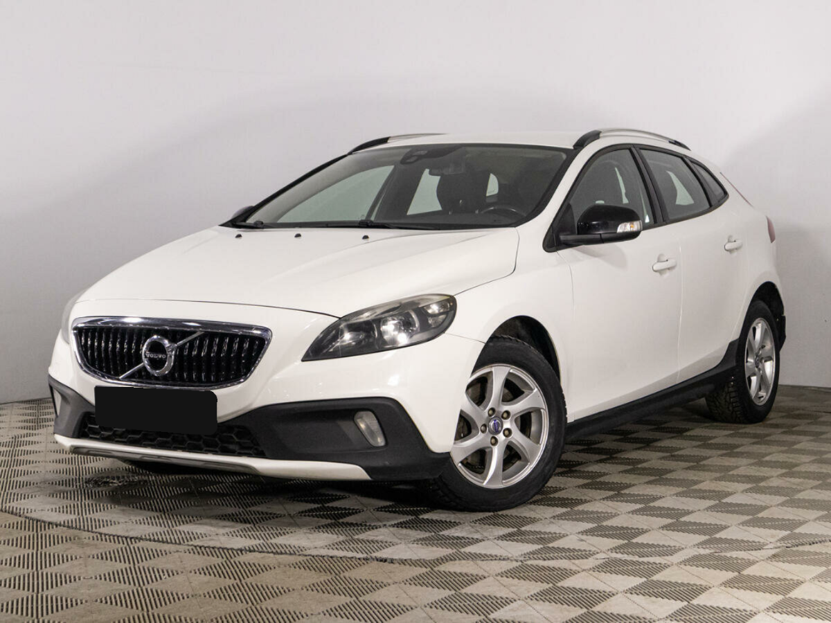 Volvo V40 Cross Country, 2013