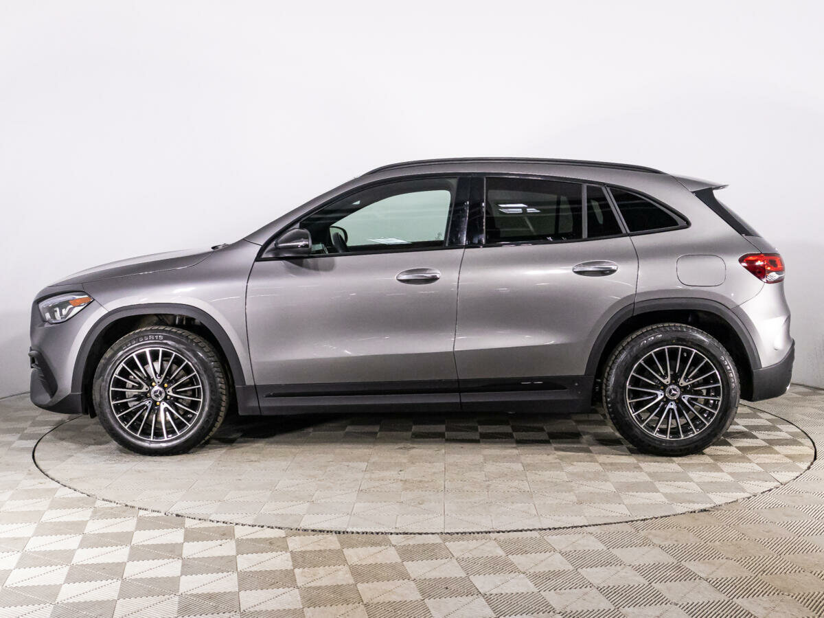 Mercedes-Benz GLA 250, 2021
