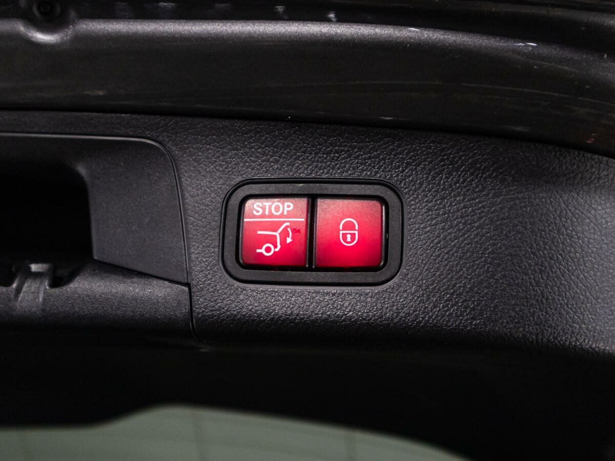 Mercedes-Benz GLA 250, 2021