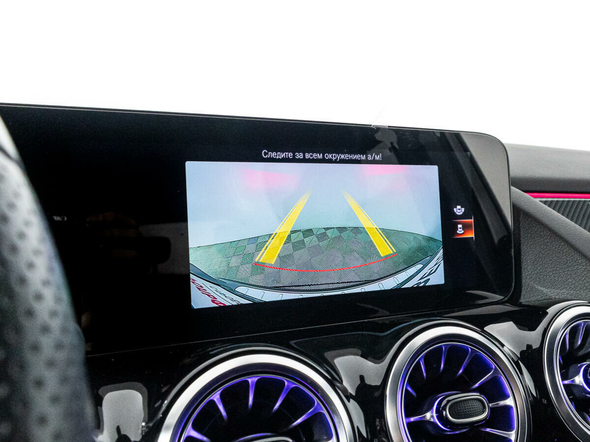 Mercedes-Benz GLA 250, 2021