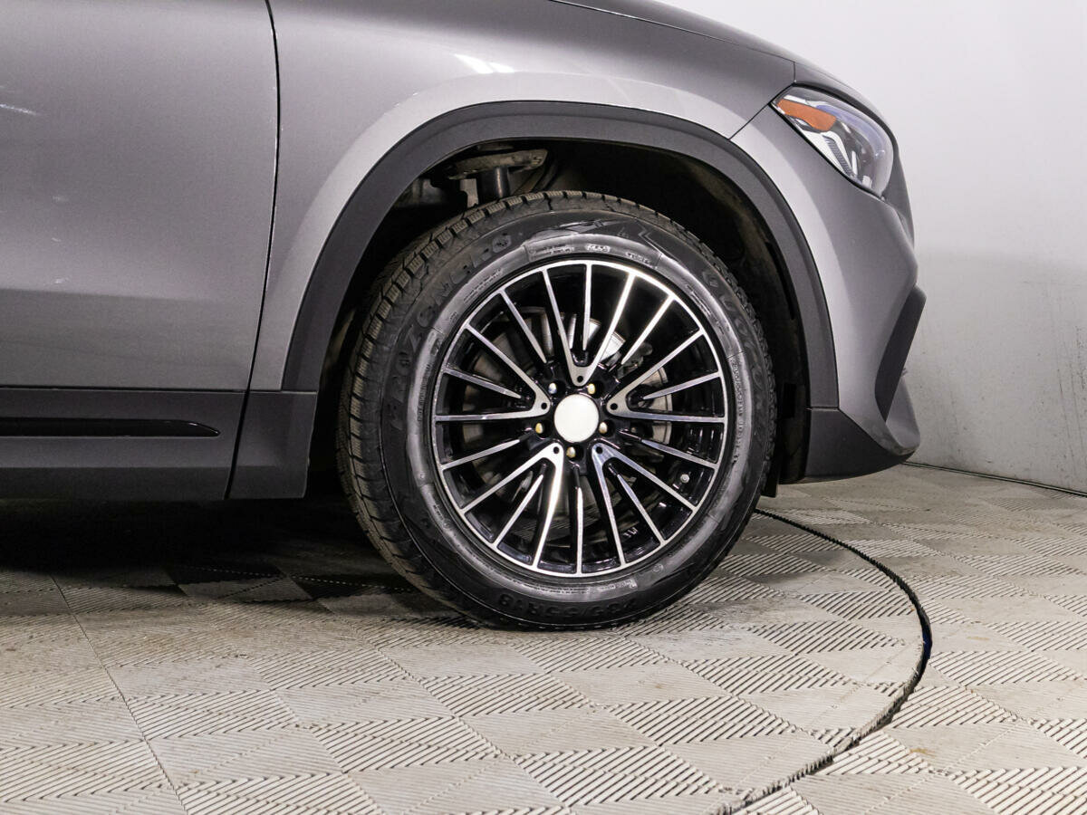 Mercedes-Benz GLA 250, 2021