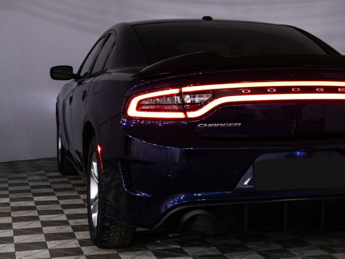 Dodge Charger, 2015