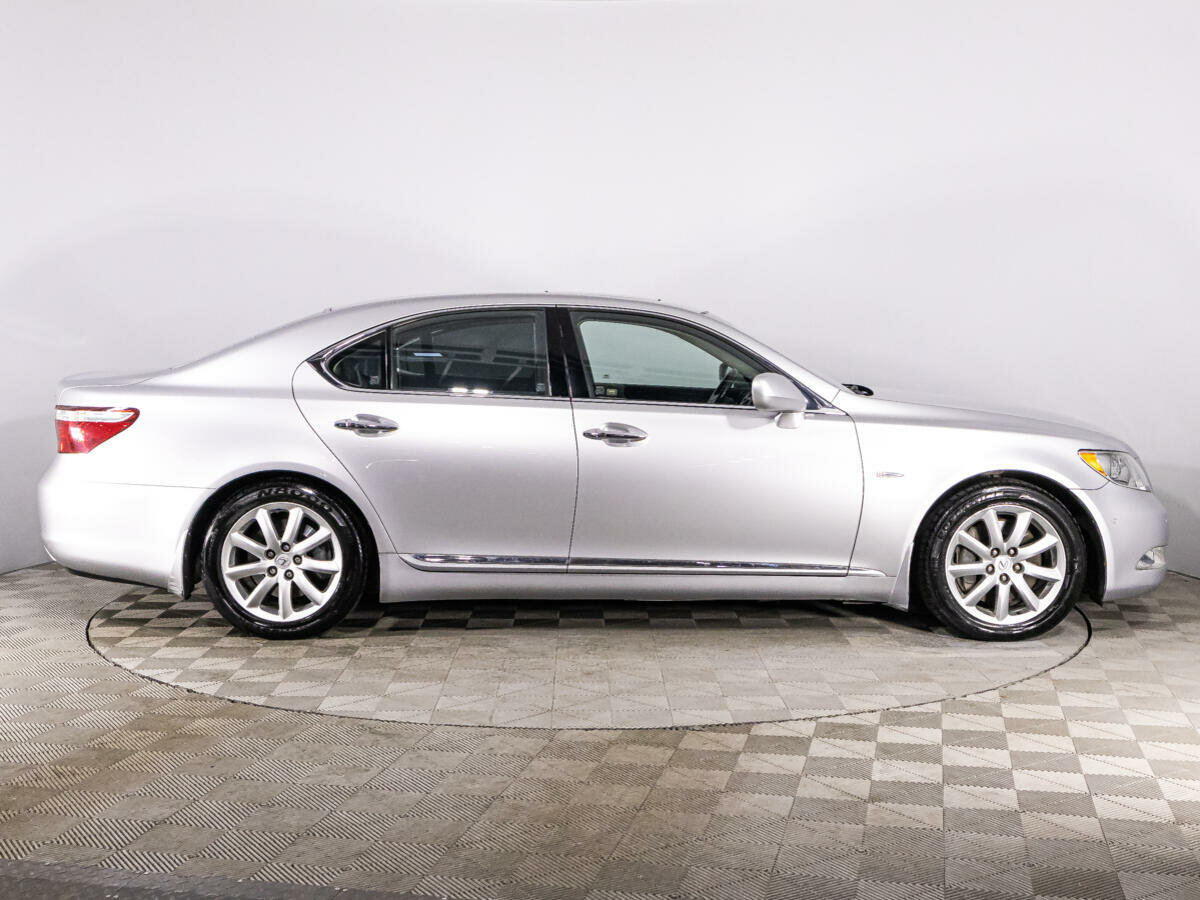 Lexus LS Long 460 L, 2006