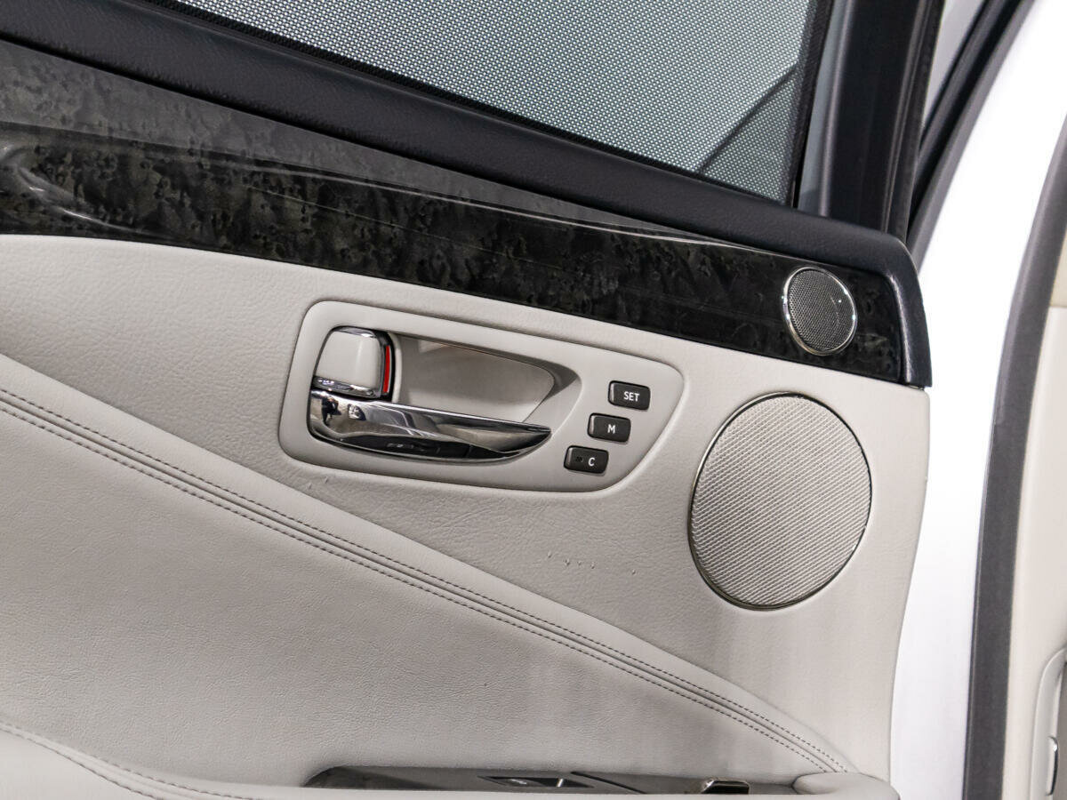 Lexus LS Long 460 L, 2006