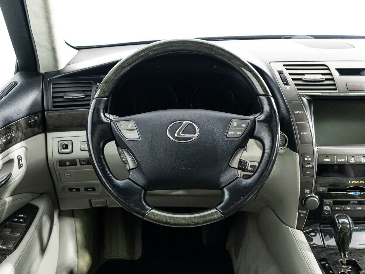 Lexus LS Long 460 L, 2006