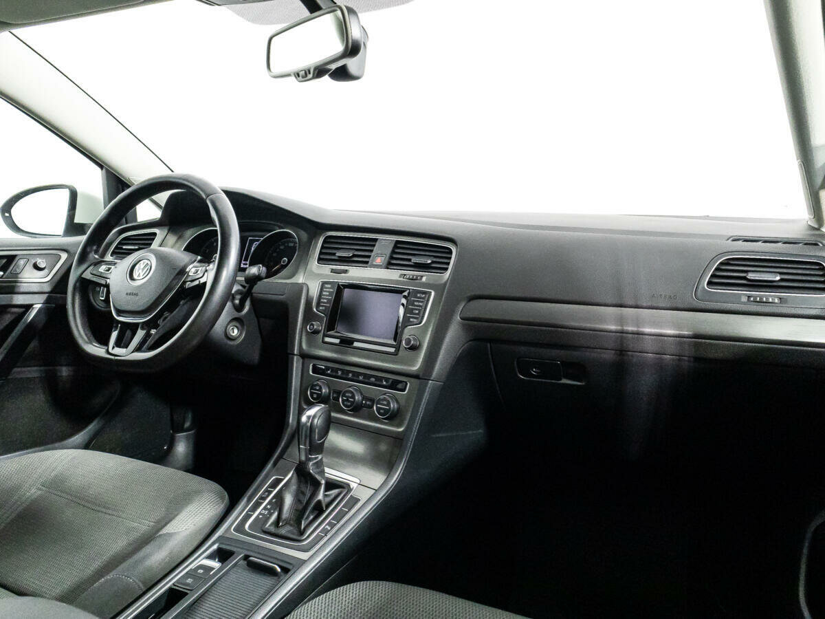 Volkswagen Golf, 2013