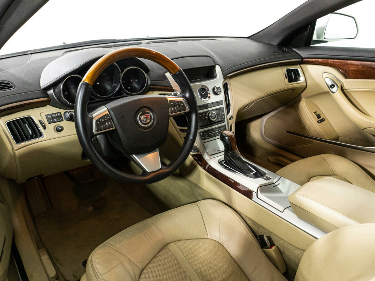 Cadillac CTS, 2011