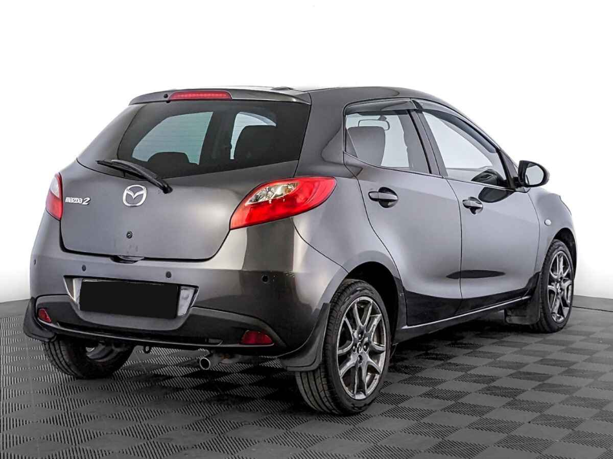 Mazda 2, 2013