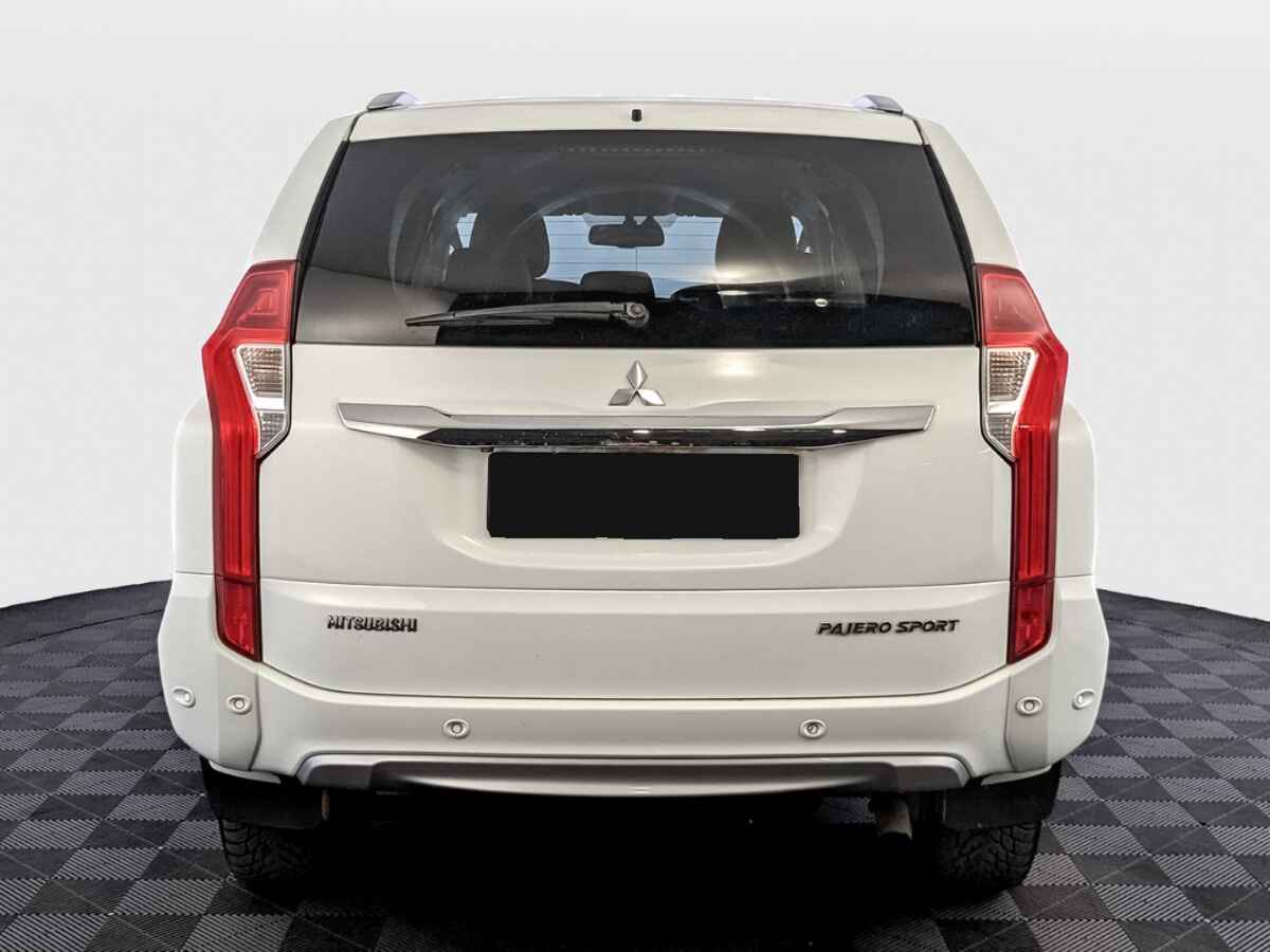 Mitsubishi Pajero Sport, 2017