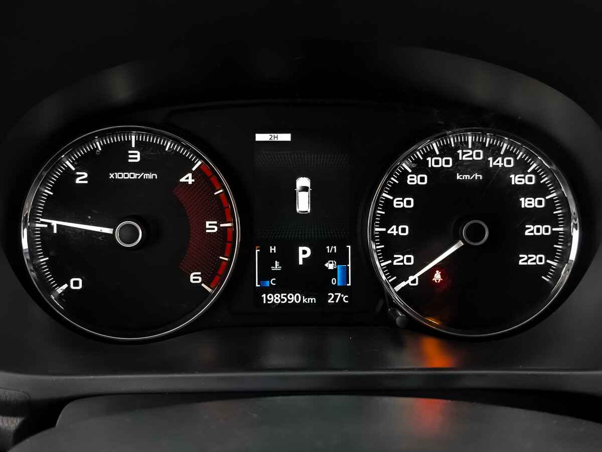 Mitsubishi Pajero Sport, 2017