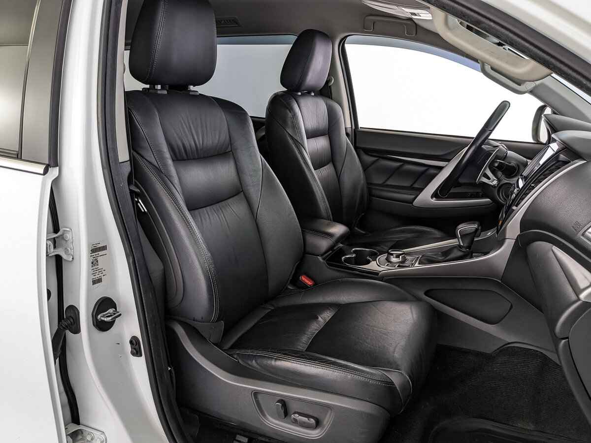 Mitsubishi Pajero Sport, 2017