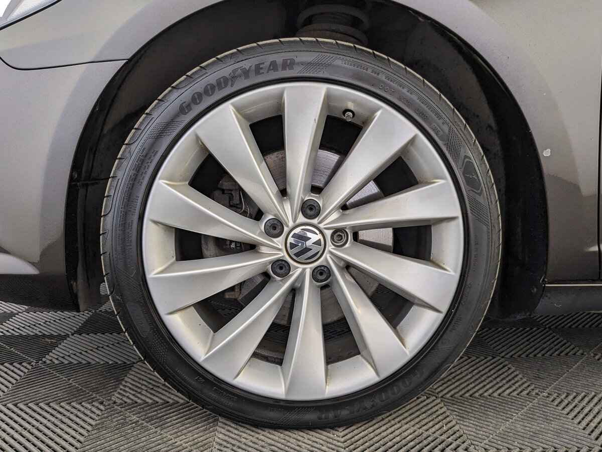 Volkswagen Passat CC, 2013