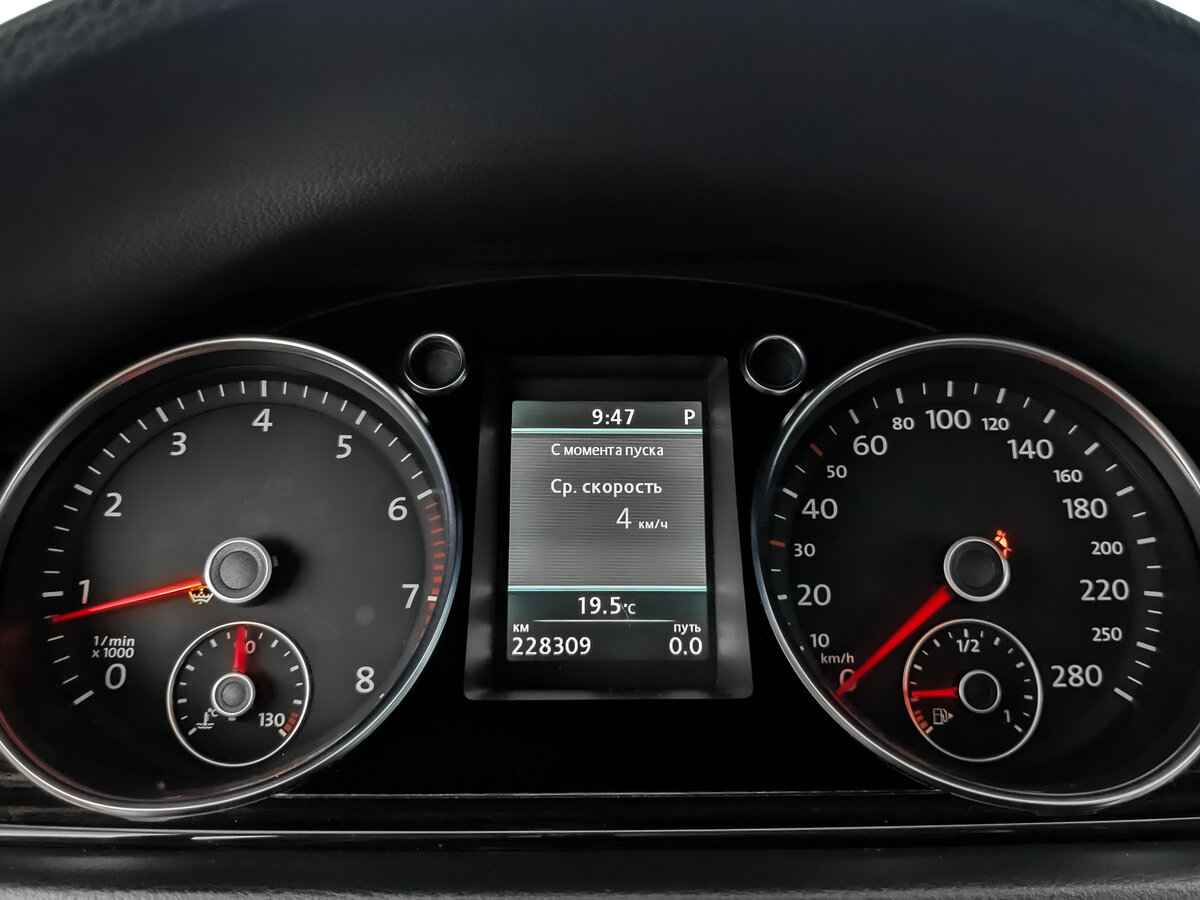 Volkswagen Passat CC, 2013