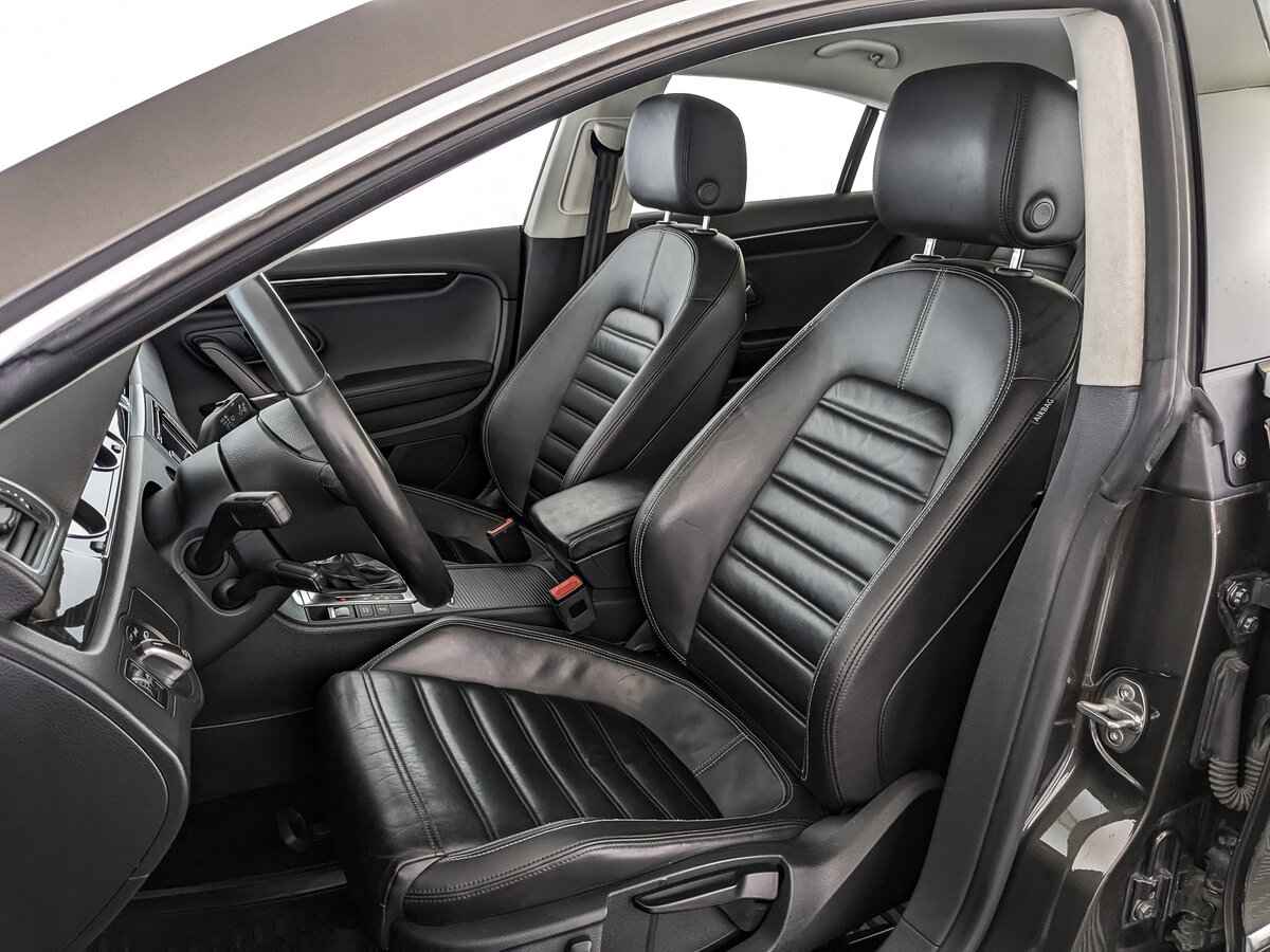 Volkswagen Passat CC, 2013